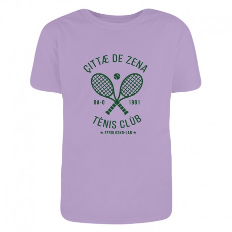 Nel club di Genova si gioca a Tennis.
