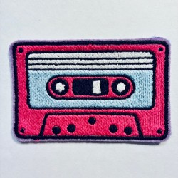 Patch ricamata musicassetta toppa ricamo cassetta.