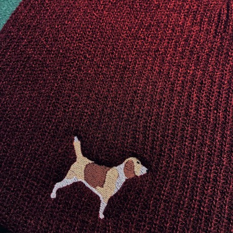 Cappellino ricamato con Cagnolino Beagle.