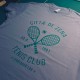 Nel club di Genova si gioca a Tennis.